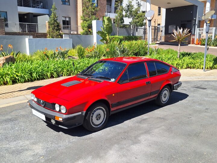 ALFA ROMEO 2,5 GTV