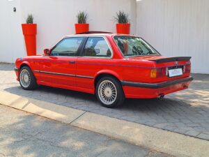 BMW 333i E30 – Creative Rides